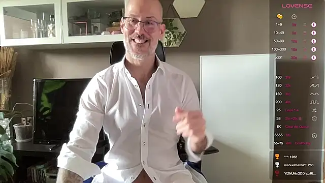the_new_fit_rubinho momentopname van live room op Stripchat