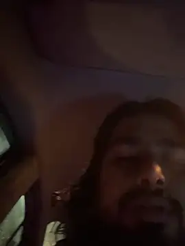 torchermachine live room snapshot on Stripchat