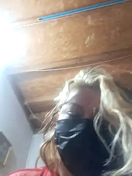 tuhardsexy Momentaufnahme des Live-Raums auf Stripchat