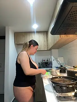 valery_mora Momentaufnahme des Live-Raums auf Stripchat