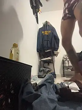 vispera Momentaufnahme des Live-Raums auf Stripchat