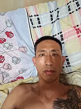 wx369369 live room snapshot on Stripchat