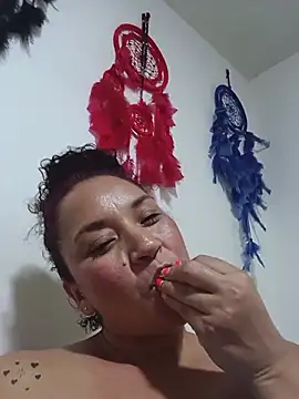 xiomara_angels captura de la sala en vivo en Stripchat