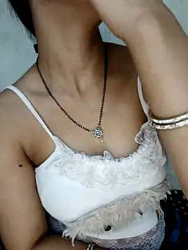 xpihu momentopname van live room op Stripchat