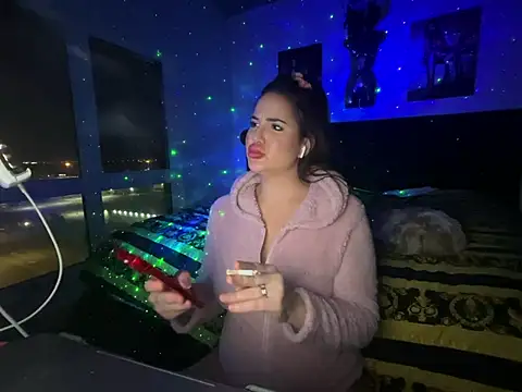 yourgoddessangela live room snapshot on Stripchat