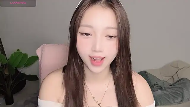 yukiyyuu44 captura da sala ao vivo na Stripchat