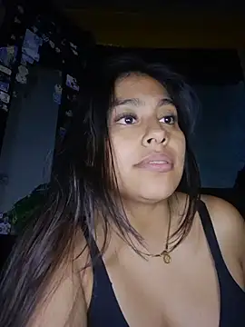 zairabreze live room snapshot on Stripchat